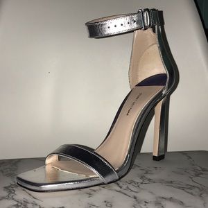 Stuart Weitzman Silver Heels NEW NEVER WORN